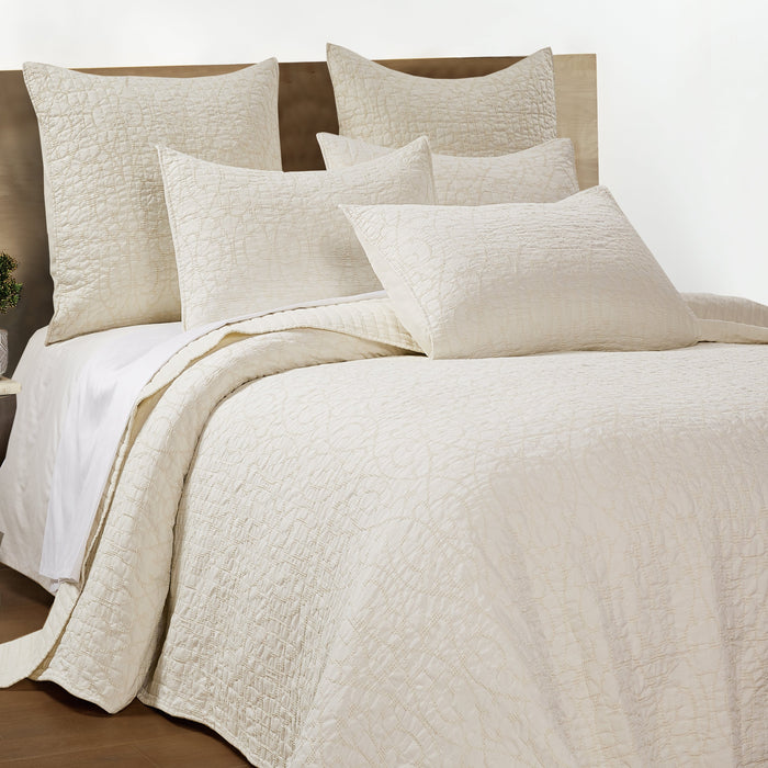Beckett Cream Quilt Set